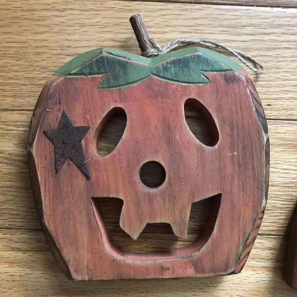 Vintage Rustic Carved Wooden Pumpkin Jack O Lantern Wall Hanging Halloween - Picture 7 of 8